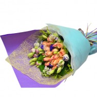 Elegant Surprise 18pcs Champagne Roses Bouquet